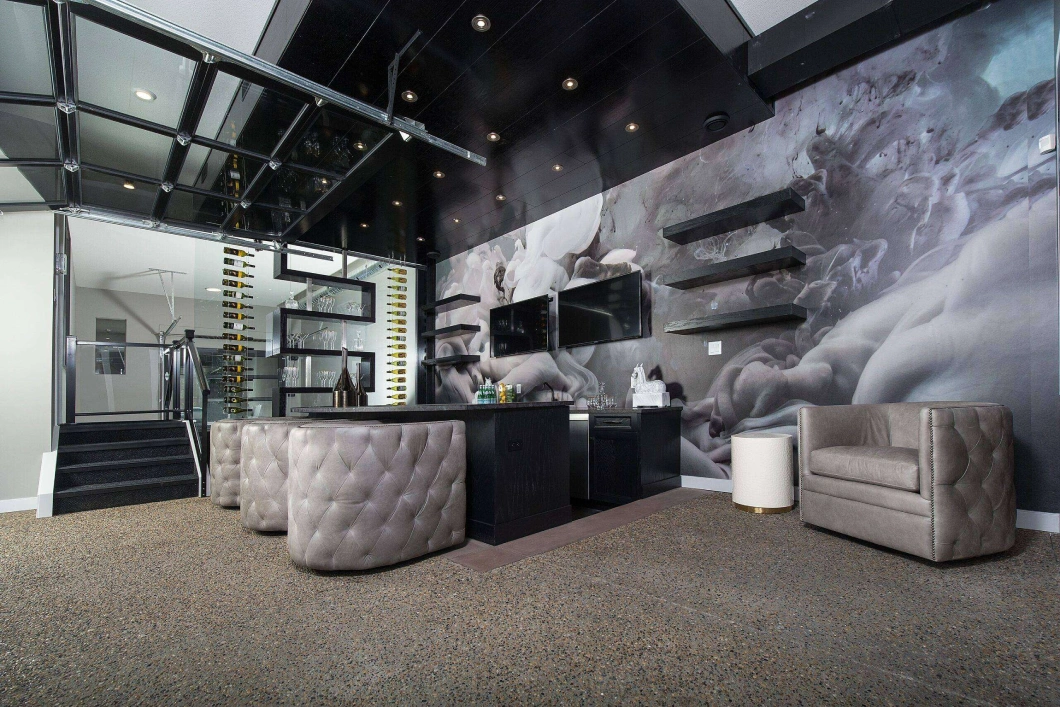 Entertainment Lounge Bar